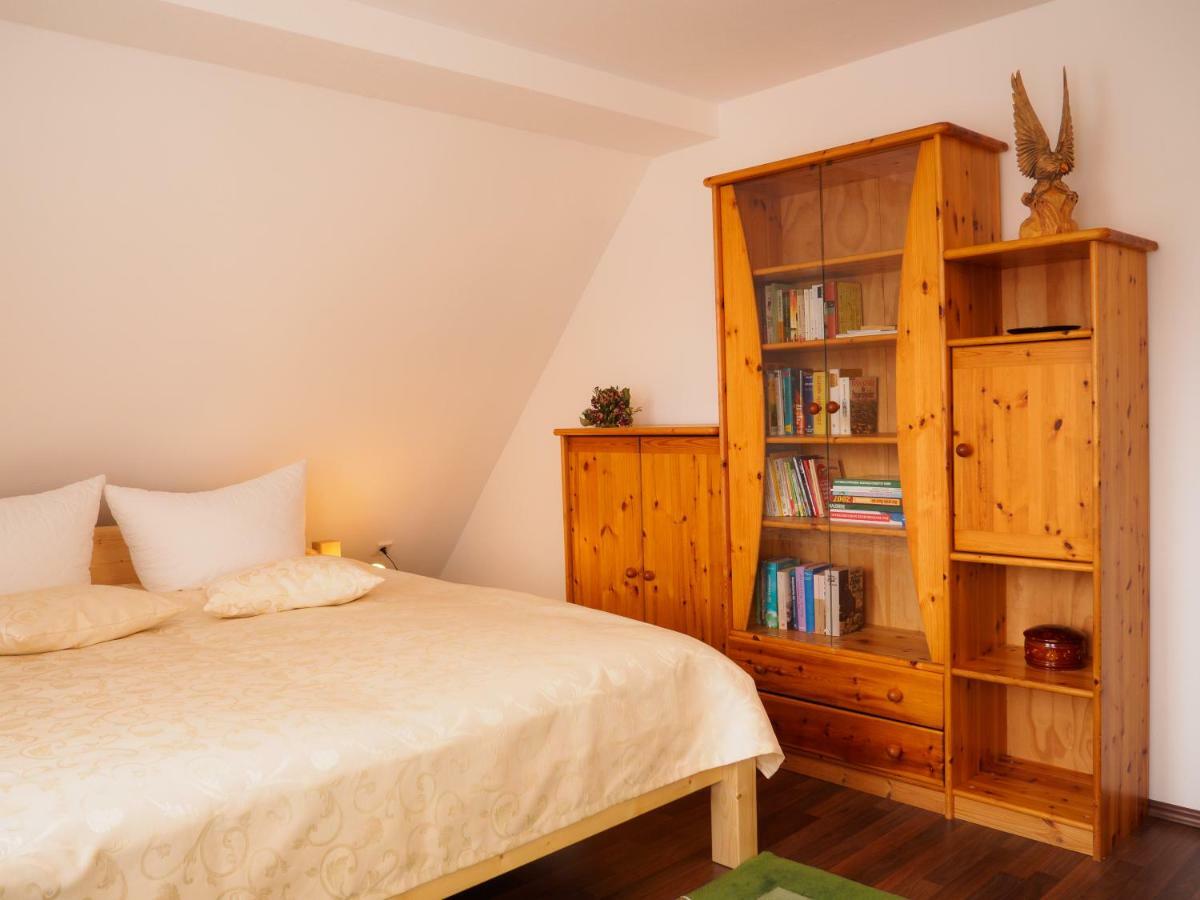Ferienwohnung Haus am Fluss Baiersbronn Exterior foto